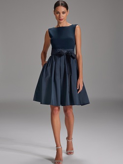 Swing Cocktailkleid aus Microtaft 77760810-3030